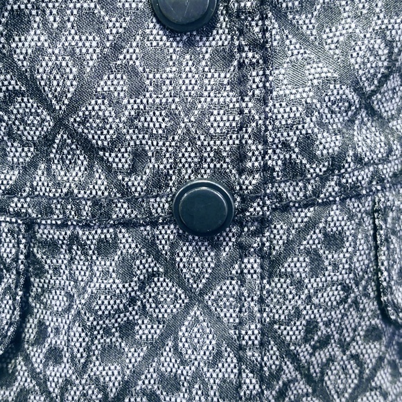 ANN TAYLOR LOFT CROPPED JACKET SIZE 4 - Picture 7 of 9